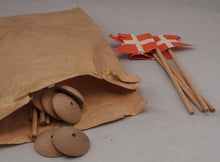 Indlæs billede til gallerivisning Forskellige danske flag til bord mm