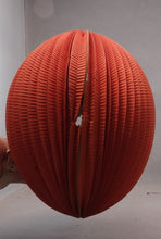 Indlæs billede til gallerivisning Gamle havelamper fra 1940´erne "runde"