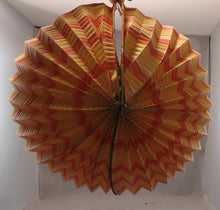 Indlæs billede til gallerivisning Gamle havelamper fra 1940´erne "runde"