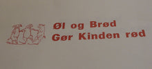 Indlæs billede til gallerivisning Gamle hagesmække fra 1940´erne med skøre tekster