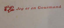 Indlæs billede til gallerivisning Gamle hagesmække fra 1940´erne med skøre tekster