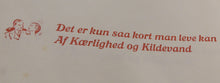 Indlæs billede til gallerivisning Gamle hagesmække fra 1940´erne med skøre tekster