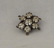 Indlæs billede til gallerivisning Gamle brocher med sten