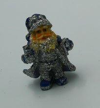 Indlæs billede til gallerivisning Julefigurer med glimmer på