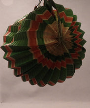 Indlæs billede til gallerivisning Gamle havelamper fra 1940´erne "runde"