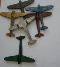 Indlæs billede til gallerivisning Bly og tin fly 1930´erne mellem 6 og 7 cm