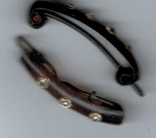 Indlæs billede til gallerivisning Fine gamle hårspænder med pynt på