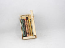 Indlæs billede til gallerivisning Gammelt farvekridt