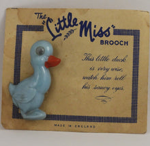 Indlæs billede til gallerivisning The little miss brooch dyr kan bevæge øjnene