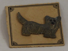 Indlæs billede til gallerivisning Fine hunde brocher i metal