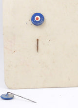 Indlæs billede til gallerivisning Royal Air Force pins og brocher mm fra 1940 érne