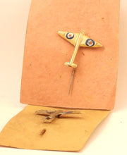 Indlæs billede til gallerivisning Royal Air Force pins og brocher mm fra 1940 érne