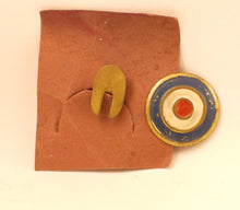 Indlæs billede til gallerivisning Royal Air Force pins og brocher mm fra 1940 érne