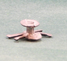 Indlæs billede til gallerivisning Broche eller pins med dødningehoved