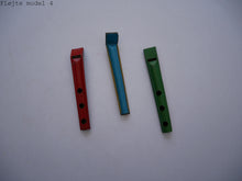 Indlæs billede til gallerivisning Gammel blikfløjte fra 1930´erne forskellige slags