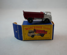 Indlæs billede til gallerivisning Gamle tændstiksbiler matchbox i originale æsker
