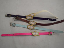 Indlæs billede til gallerivisning Gamle børne legeure fra 1930-1950´erne