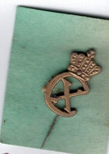 Indlæs billede til gallerivisning Kongenål Christian X forskellige slags