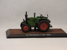 Indlæs billede til gallerivisning 2 stk Atlas Collection traktorer
