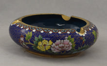 Indlæs billede til gallerivisning Cloisonne askebæger
