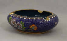 Indlæs billede til gallerivisning Cloisonne askebæger
