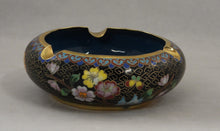 Indlæs billede til gallerivisning Cloisonne askebæger
