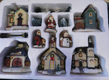Indlæs billede til gallerivisning Juleby med lys 11 dele
