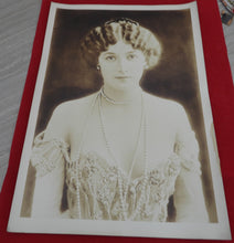Indlæs billede til gallerivisning Lina Cavalieri (1874–1944), en berømt italiensk sopran 1900
