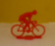 Indlæs billede til gallerivisning Cykelrytter figur af plastik 1960´erne
