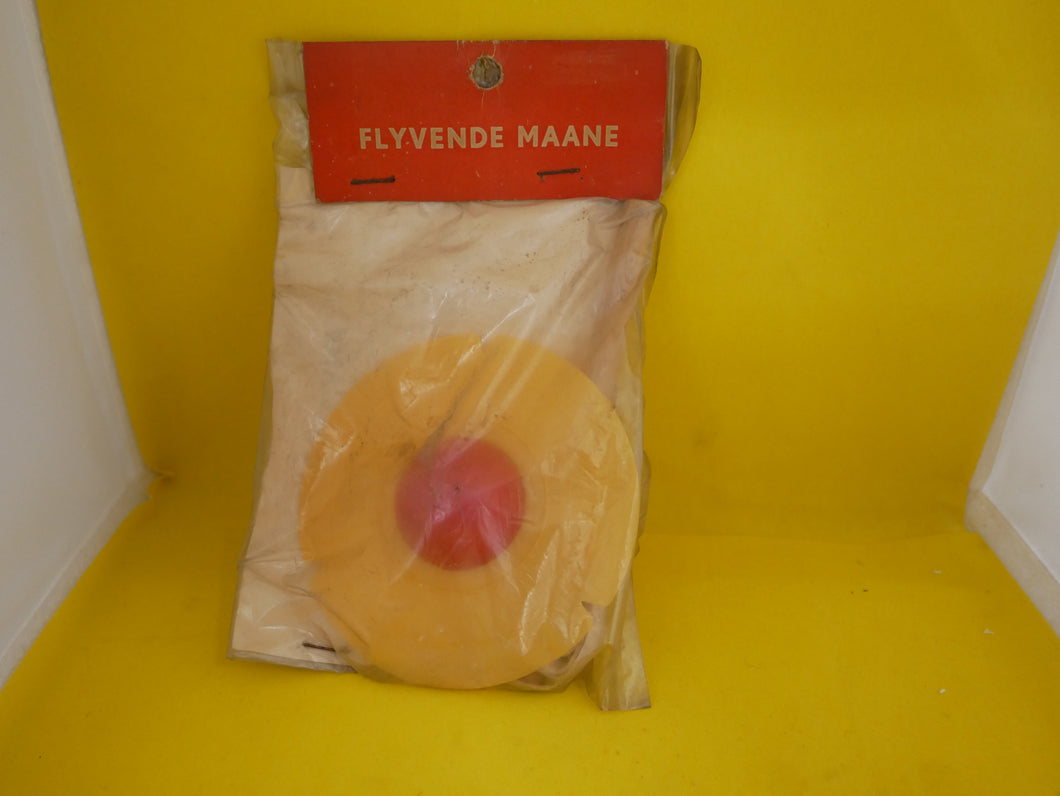Gammel flyvende måne