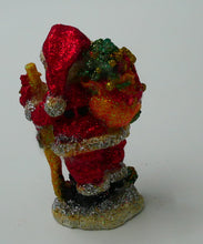 Indlæs billede til gallerivisning Julefigurer med glimmer på
