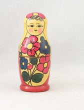 Indlæs billede til gallerivisning Babushka dukke 2
