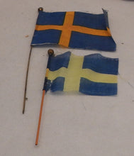 Indlæs billede til gallerivisning Forskellige gamle udenlandske flag
