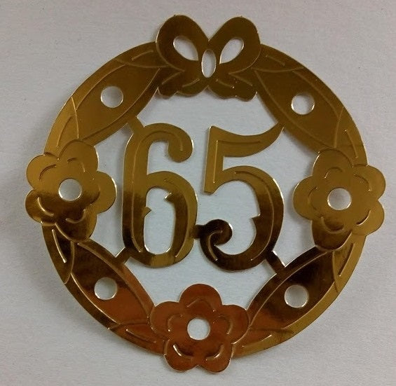Guld krans 65 med blomster
