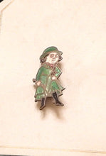 Indlæs billede til gallerivisning Broche med folk af metal
