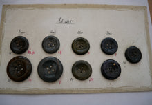 Indlæs billede til gallerivisning Vareprøver med gamle knapper
