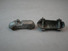 Indlæs billede til gallerivisning Gamle tin racerbiler fra 1930´erne med små hjul (0,6 cm)
