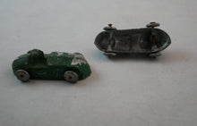 Indlæs billede til gallerivisning Gamle tin racerbiler fra 1930´erne med små hjul (0,6 cm)
