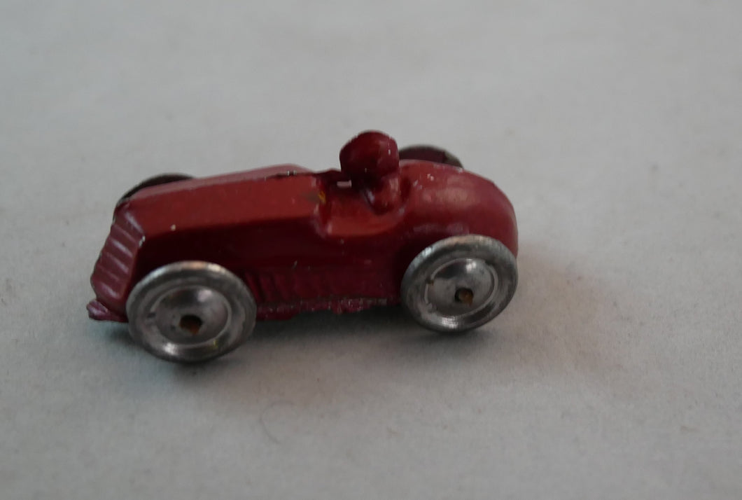 Gamle tin racerbiler fra 1930´erne med store hjul (1 cm)