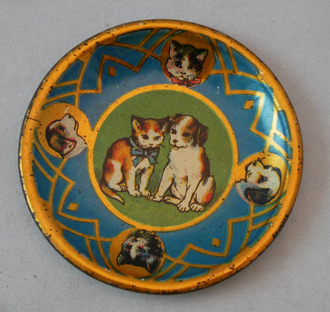 Gamle dukke tallerkner, fade, kopper mm i metal 1930-1950´erne