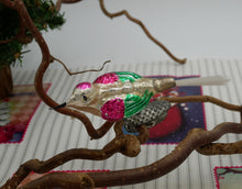 Indlæs billede til gallerivisning Fine gamle fugle glaspynt til juletræ forskellige farver
