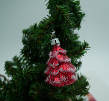 Indlæs billede til gallerivisning Gammel glaspynt juletræ flere forskellige farver
