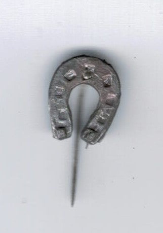 Pins hestesko på nål fra 1930´erne i metal
