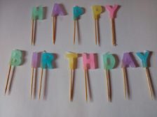 Fødselsdags lys til lagkage “HAPPY BIRTHDAY”