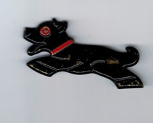 Indlæs billede til gallerivisning Broche springende hund
